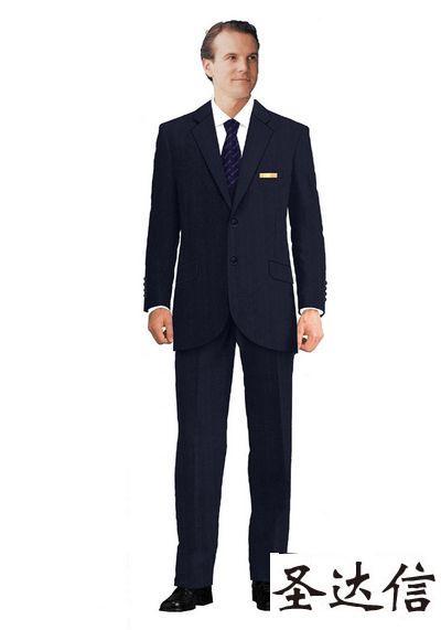 西裝訂制的流程和正確的量體姿勢